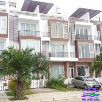 HAILONGREAL: Nhà đường 40m, khu Star Village, Giá: 6,5ty, DT: 5x16,5m, 3,5 tầng, đường Ngô Quang Thắm, xã Nhơn Đức, Nhà Bè 