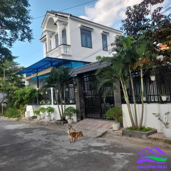 HAILONGREAL; Nhà giá: 6,6ty, DT: ngang 18x dài 11m, 200m2, khu Ven sông Nguyễn Bình, Nhà Bè 