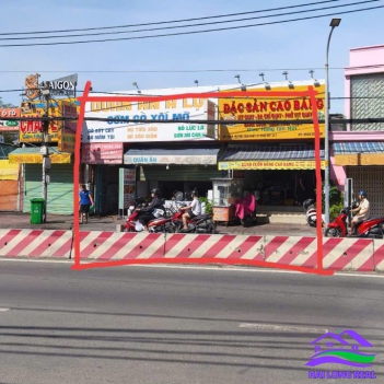 HAILONGREAL: NHÀ HIẾM, DIỆN TÍCH HIẾM XÂY CHDV 9 TẦNG, MT HUỲNH TẤN PHÁT, 150ty, DT: 1170m2, full thổ cư, 2 KIOS + 96 PTRO