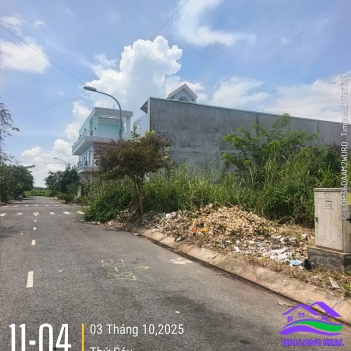 Đất giá: 2.4ty, DT: 5x20m, lô E2-26, đường số 20, khu Thái Sơn, Long Hậu.