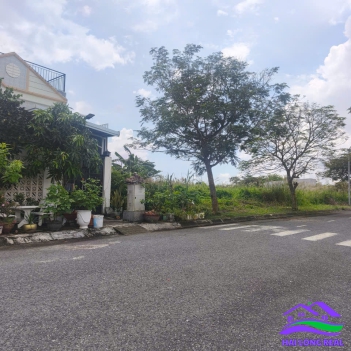 đất giá: 2.4ty, DT: 5x20m, đường số 27, lô E6-19, khu Thái Sơn, Long Hậu.