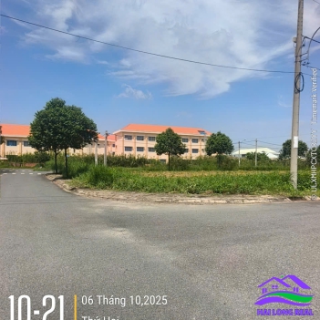 Đất góc giá: 4.9ty, DT: 8.5x16.2m, 129m2, Góc đường số 23 - đường số 10, lô B2-47, khu SAIGON VILLAGE, Long Hậu