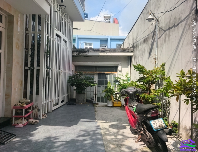 HAILONGREAL: NHÀ SIÊU RẼ, VỊ TRÍ ĐẦU TƯ TỐT, Nhà giá: 2.6ty, DT: 6*12m, đường Huỳnh Tấn Phát, Nhà Bè, vào 50m 