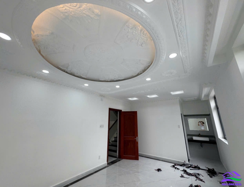 HAILONGREAL: Nhà giá 7,2 tỷ ,1 lững+2 lầu+sân thượng,Đường 8m, khu Dân Cư Rạch Tôm, đường Lê Văn Lương, xã Nhơn Đức, Nhà Bè