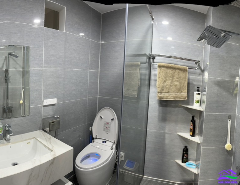 Nhà bán , DT: 7x14m, 4 tầng, Giá : 7,3ty, khu 409/ Nguyễn Văn Tạo, Long Thới, Nhà Bè 