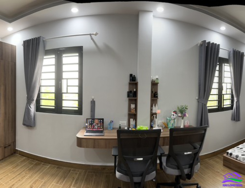 Nhà bán , DT: 7x14m, 4 tầng, Giá : 7,3ty, khu 409/ Nguyễn Văn Tạo, Long Thới, Nhà Bè 