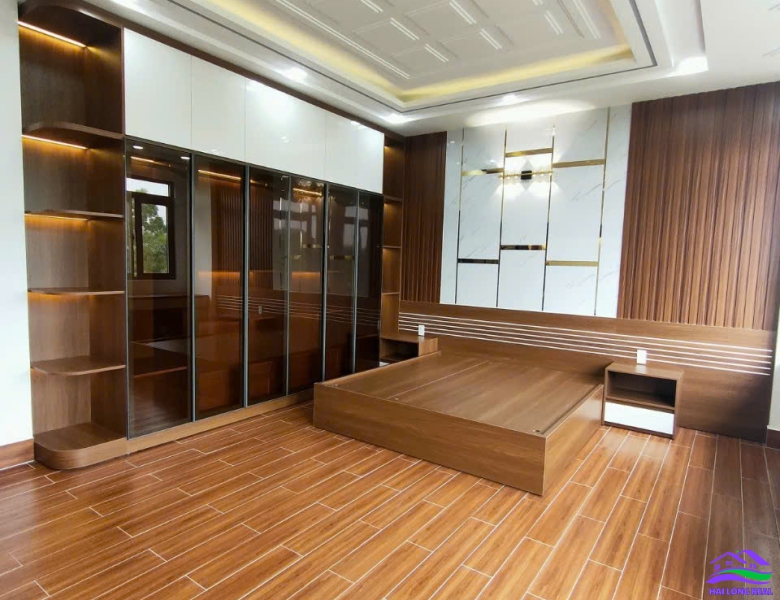 Nhà 7x14m, 4 tầng, giá: 8 tỷ 900 triệu, đường nguyễn văn tạo, nhà bè