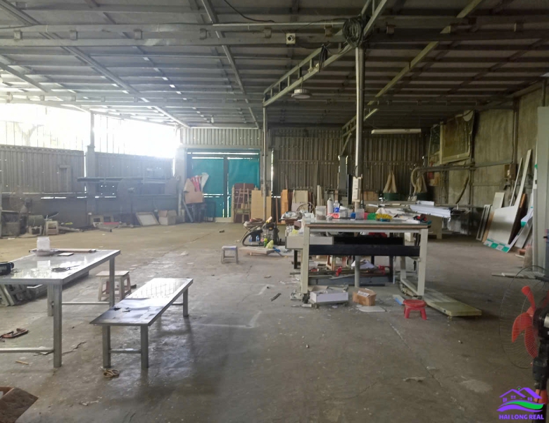 Nhà xưởng Góc 2 MT: 265m2, 11x25m, Giá: 33tr/m2, khu 526 Nguyễn Văn Tạo, xã Long Thới, Nhà Bè 