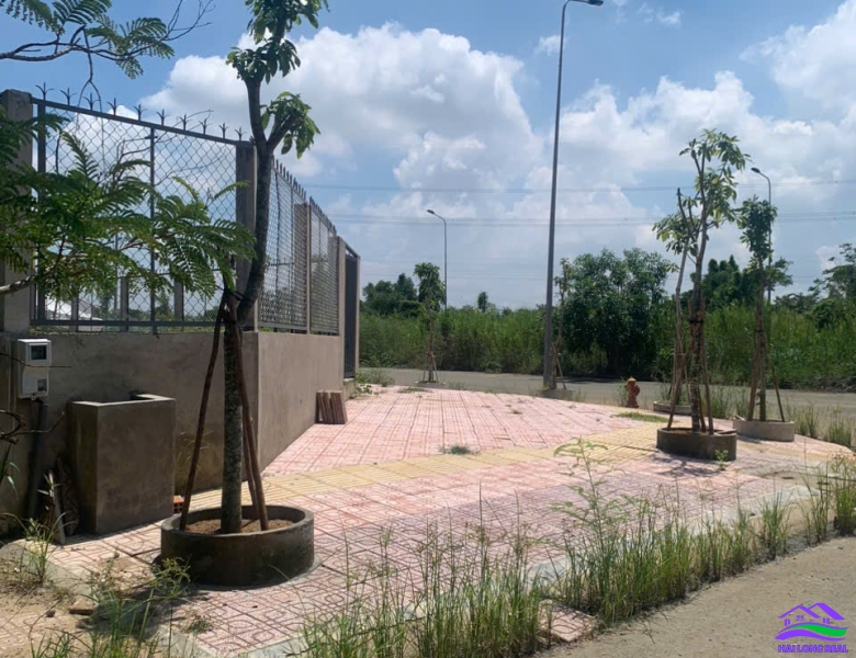 HAILONGREAL Đất Góc khu 28Ha, đường Lê Thị Tám, 9x23m, 173,5m2, xã Nhơn Đức, Nhà Bè 