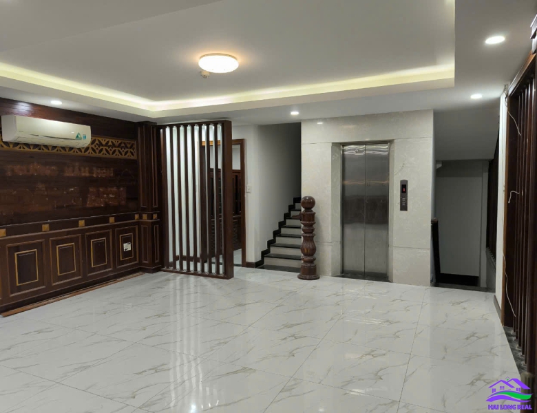 Nhà góc cho thuê, KDC Phước Kiểng A, đường Lê Văn Lương, giá: 47tr/tháng, diện tích: 500m2 sàn, 