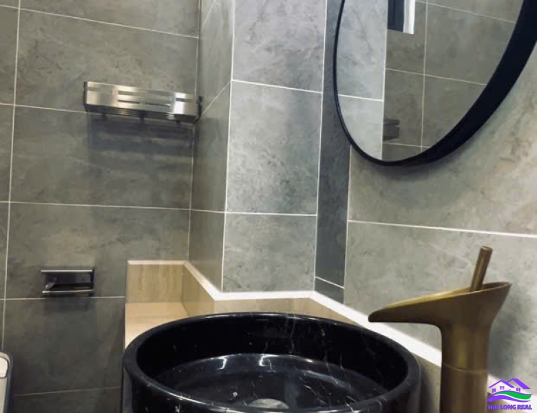 HAILONGREAL: Nhà đường 8m, Giá: 6,6ty, DT: 5,5*16m, 3,5 tầng, đường Nguyễn Bình, xã Nhơn Đức, Nhà Bè 