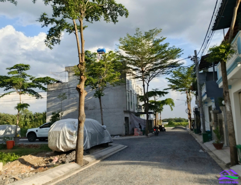HAILONGREAL: Đất góc giá: 7,2ty, DT: 12*16m, 1651/Lê Văn Lương thông 845/ Nguyễn Bình, sau công an xã 