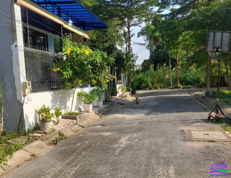 HAILONGREAL; Nhà giá: 6,6ty, DT: ngang 18x dài 11m, 200m2, khu Ven sông Nguyễn Bình, Nhà Bè 