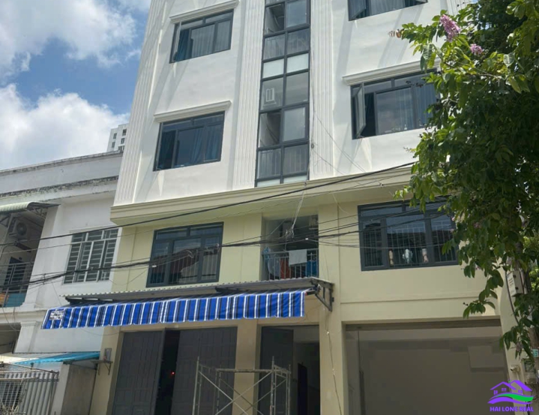 HAILONGREAL: căn hộ dịch vụ Làng Đại học, giá: 39ty, DT: 10*25m, 7 tầng, thủ nhập 140tr/tháng, xã Phước Kiểng, Nhà Bè 