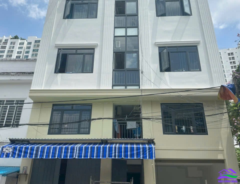 HAILONGREAL: căn hộ dịch vụ Làng Đại học, giá: 39ty, DT: 10*25m, 7 tầng, thủ nhập 140tr/tháng, xã Phước Kiểng, Nhà Bè 