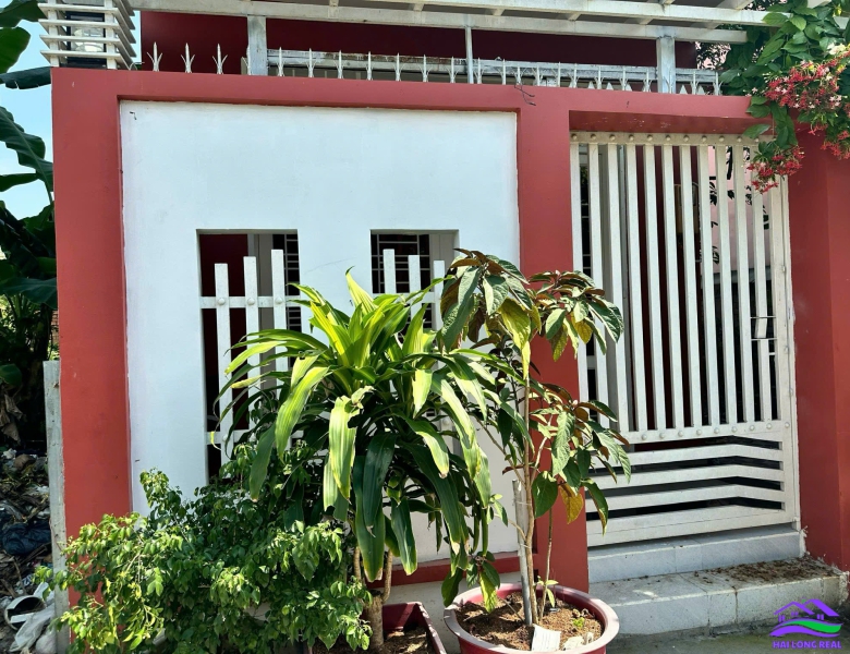 HAILONGREAL: Nhà giá: 2,7ty, DT: 7,5*17m, 1 lầu + sân thượng, đường Lê Văn Lương, Nhà Bè 