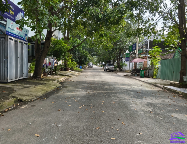 Nhà đất nhà bè chính chủ bán đất 6x20m, giá: 5,5 tỷ, đường nguyễn văn tạo, xã lòng thới, nhà bè.