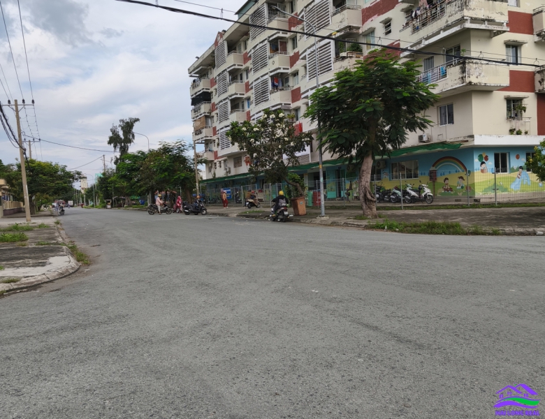 HAILONGREAL: Nhà 9x19m, giá: 25tr/m2, khu C45 đường Nguyễn văn tạo, nhà bè.