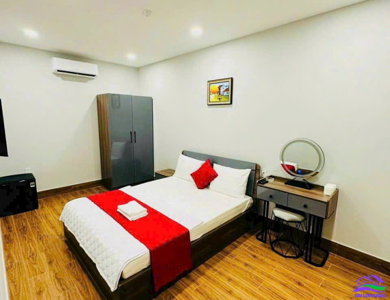 HAILONGREAL: Khách sạn giá: 28,5ty, DT: 7x19m, 5 tầng, đường 12m, khu CÔNG ÍCH đường Phạm Hữu Lầu, Quận 7.