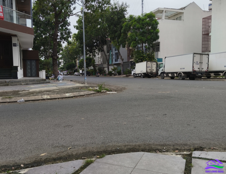 Nhà góc cho thuê, KDC Phước Kiểng A, đường Lê Văn Lương, giá: 47tr/tháng, diện tích: 500m2 sàn, 