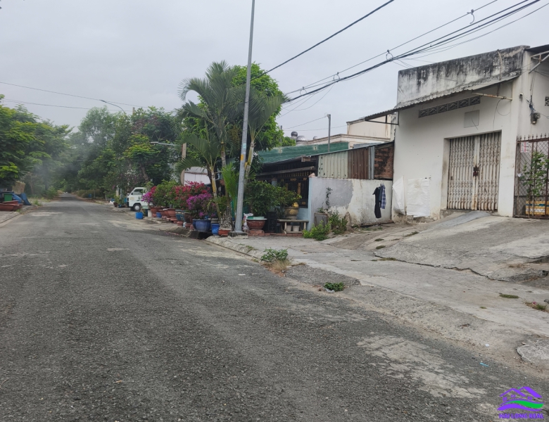 HAILONGREAL: Nhà trọ đường 12m, Giá: 5,6ty, 11ty, DT: 6,x25m, 12x25m, khu 526/ Nguyễn Văn Tạo, xã Long Thới, Nhà Bè 