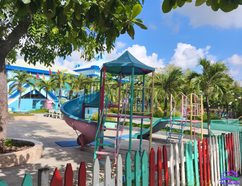 HAILONGREAL: Nhà nát mặt tiền Nguyễn Văn Tạo, Giá: 19ty, DT: 1100m2, thổ cư 155m2, xã Long Thới, Nhà Bè 