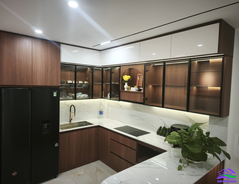 HAILONGREAL: Nhà góc giá: 12ty, DT: 321m2, 15*22m, 1 lầu + 1 quán cfe + 1 Văn Phòng BDS, 798 Nguyễn Bình, Nhà Bè 