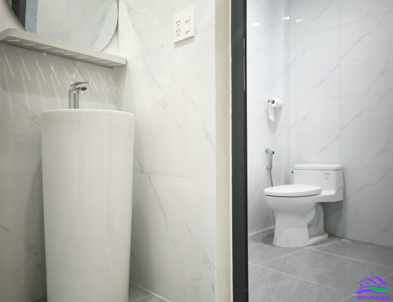 HAILONGREAL: Nhà góc giá: 12ty, DT: 321m2, 15*22m, 1 lầu + 1 quán cfe + 1 Văn Phòng BDS, 798 Nguyễn Bình, Nhà Bè 