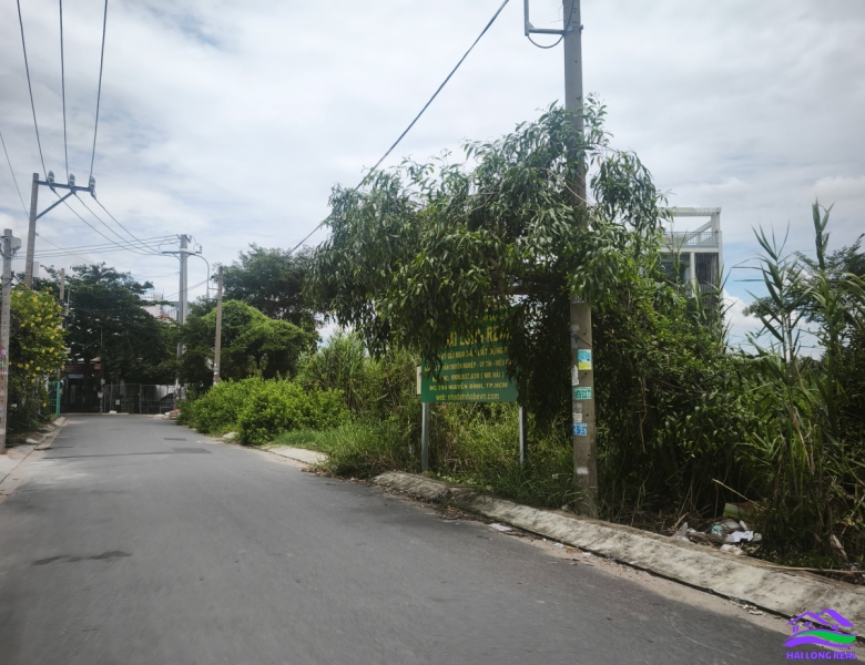HAI LONG REAL: Đất giá: 35tr/m2, DT: 5*28m, mặt tiền hẽm Thông 1651/ Lê Văn Lương Nhà Bè 