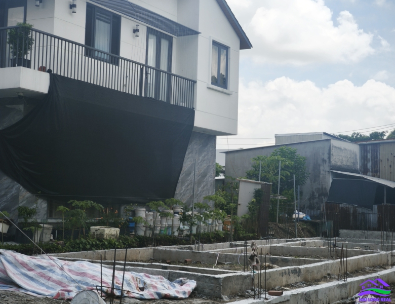 HAILONGREA: Đất giá: 5,2ty, DT: 6*24m, đường 10m, khu 274/ Nguyễn Văn Tạo, Nhà Bè 