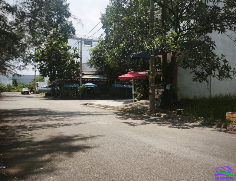HAILONGREAL: Đất giá: 6ty, DT: 6*20m, đường đôi 50m, khu 274/ Nguyễn Văn Tạo, Nhà Bè 