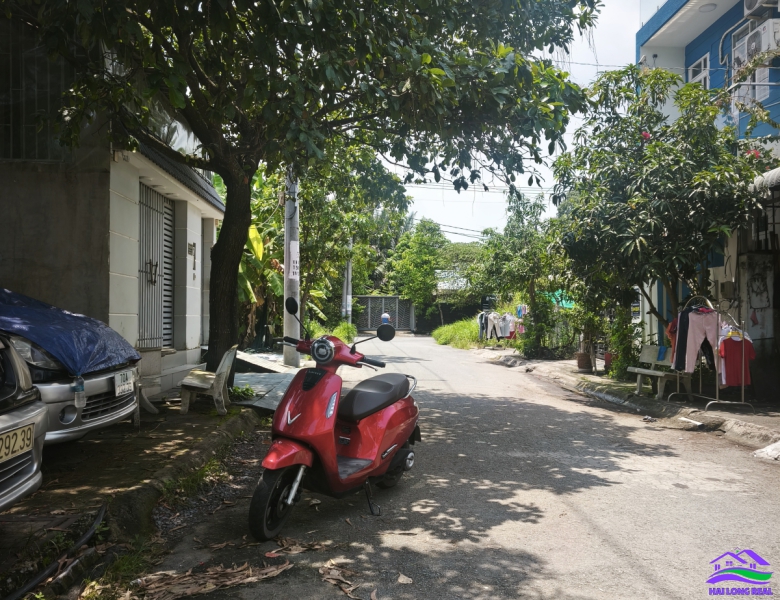 HAILONGREAL: Đất giá: 4,9ty, DT: 6*20m, đường 8m, khu 274/ Nguyễn Văn Tạo, Nhà Bè 