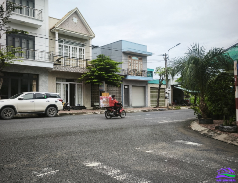 HAILONGREAL; Nhà giá 4,5ty, DT: 5*20m, 1 lầu, thực tế sử dụng 5*60m, đường số 1 (20m), LÔ B6-26, khu Thái Sơn, Long Hậu