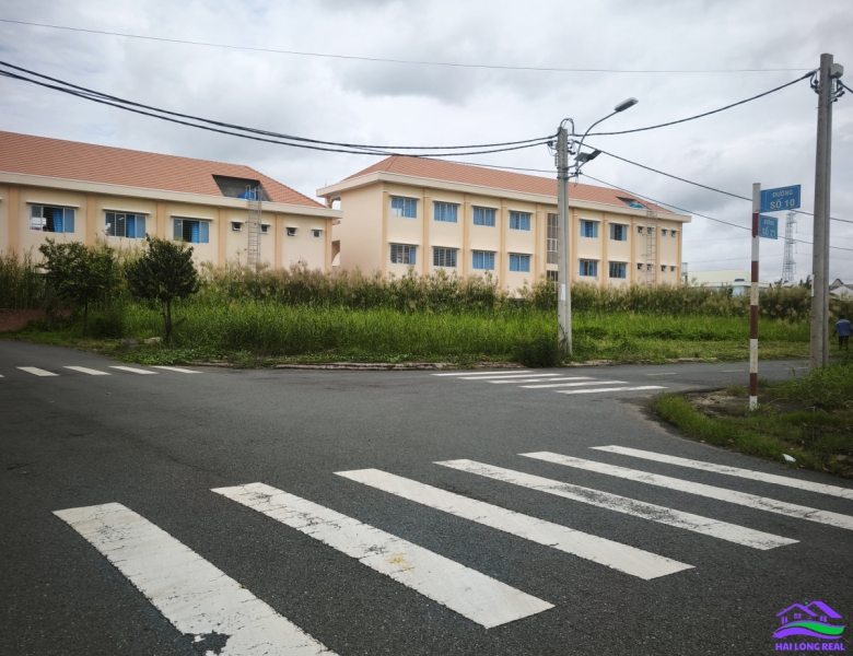 Đất giá: 2,7ty, DT: 5*20m, đường số 10, B1-46, khu SAI GON VILLAGE - Long Hậu 