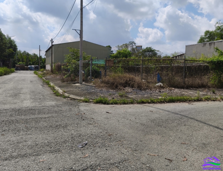 Đất 526/ NGUYỄN VĂN TẠO, 33tr/m2, 11x25m, 265m2, Xã Long Thới, Nhà Bè 