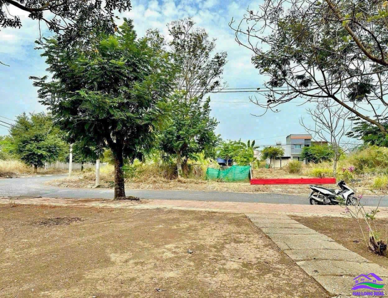 HAILONGREAL: Đất giá: 2.5TY, DT: 5x20m, view công viên, lô C1-61, đường số 17, khu Thái Sơn, Long Hậu
