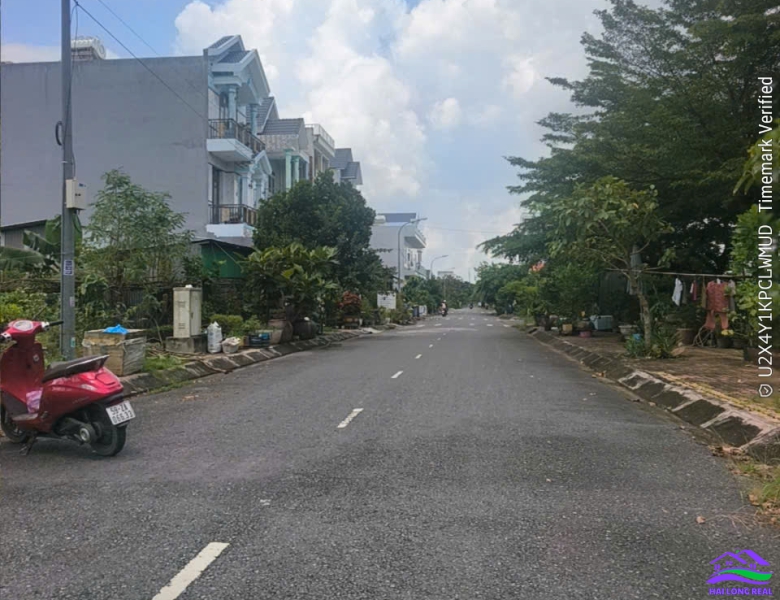 đất giá: 2.4ty, DT: 5x20m, đường số 27, lô E6-19, khu Thái Sơn, Long Hậu.