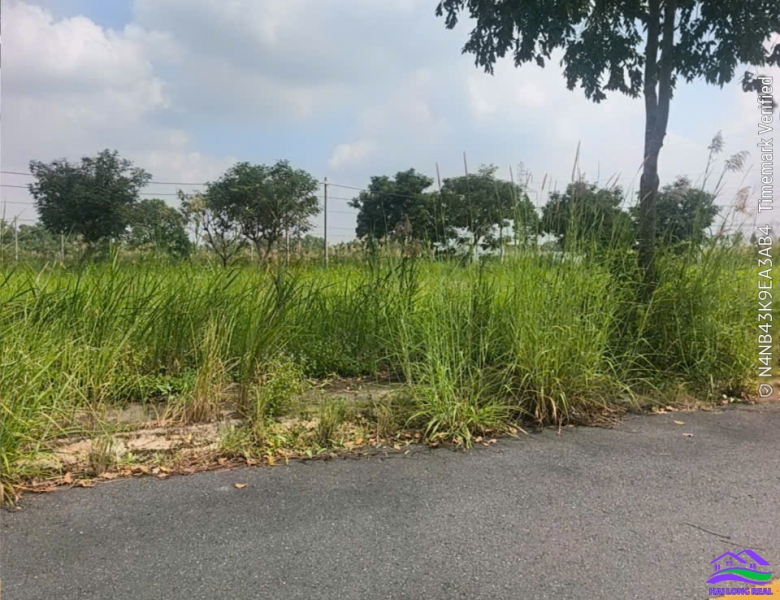 Đất giá: 2.2ty, DT: 5x16m, block D3- đường số 16, khu SAIGON VILLAGE, xã Long Hậu, long an