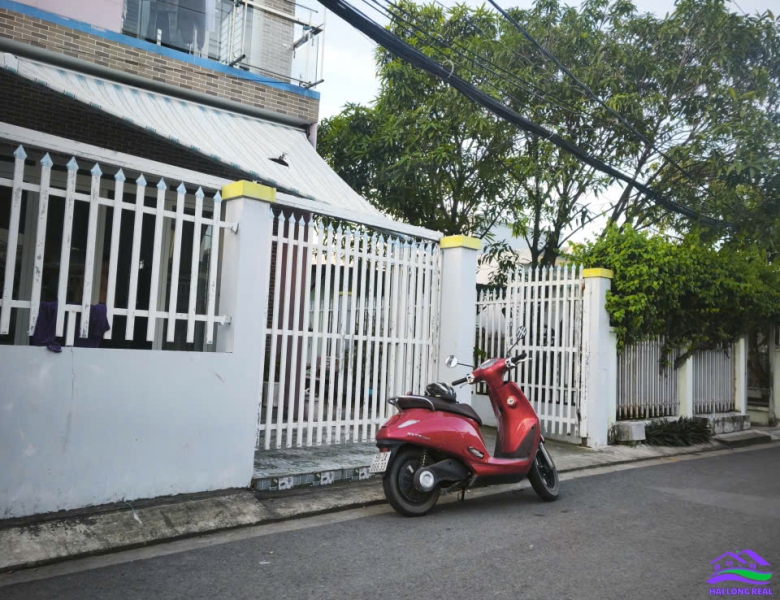 HAILONGREAL: Nhà 8x38m, 280m2, 1 lầu, giá: 9,9 tỷ, đường Nguyễn Bình, nhà bè