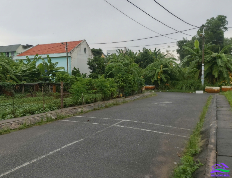 HAILONGREA: ĐẤT 1896/ LÊ VĂN LƯƠNG, 3.65TY, DT: 8X11M, ĐƯỜNG 8M