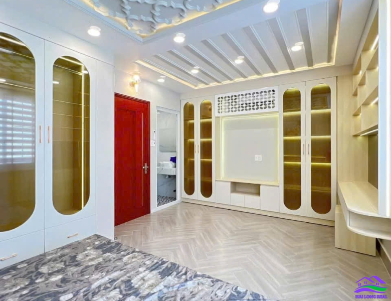 HAILONGREAL: Nhà giá: 8,6ty, DT: 5,5*15m, 3,5 tầng, khu 824/4 Huỳnh Tấn Phát, P. Tân Phú, Q7 