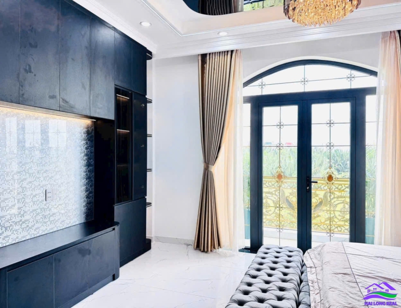 HAILONGREAL: Nhà giá: 11.9ty, DT: 5x18m, 4 tầng, khu Anh Tuấn, đường Huỳnh Tấn Phát, Nhà Bè