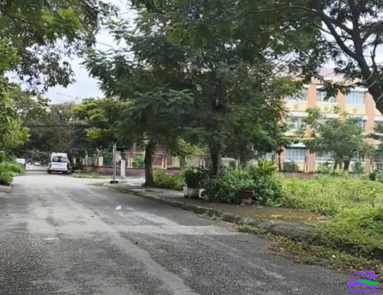 HAILONGREAL: Đất đường 16m, 512/ Nguyễn Văn Tạo, Giá: 38tr/m2, DT: 8x25m,xã Long Thới, Nhà Bè 