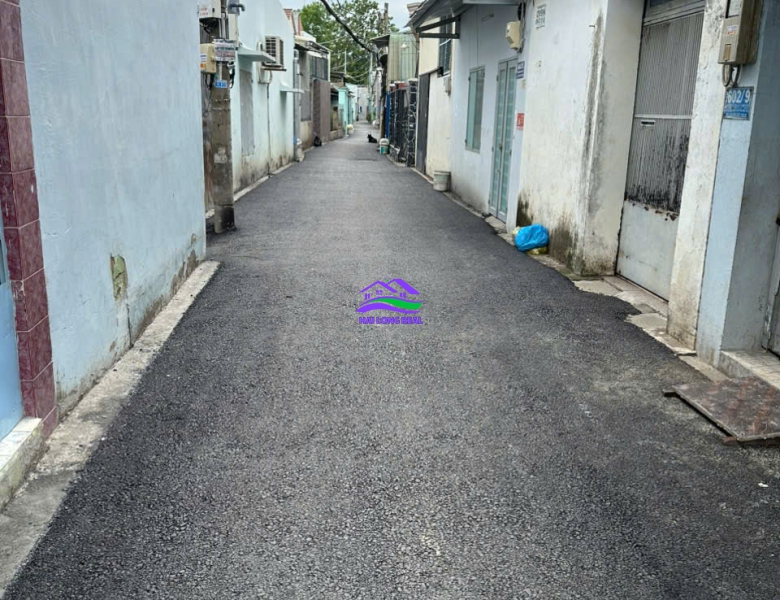 HAILONGREAL; Đất góc đường Nguyễn Văn Tạo, giá: 2,35 tỷ, diện tích: 6x11m, xã Nhơn Đức, Nhà Bè 