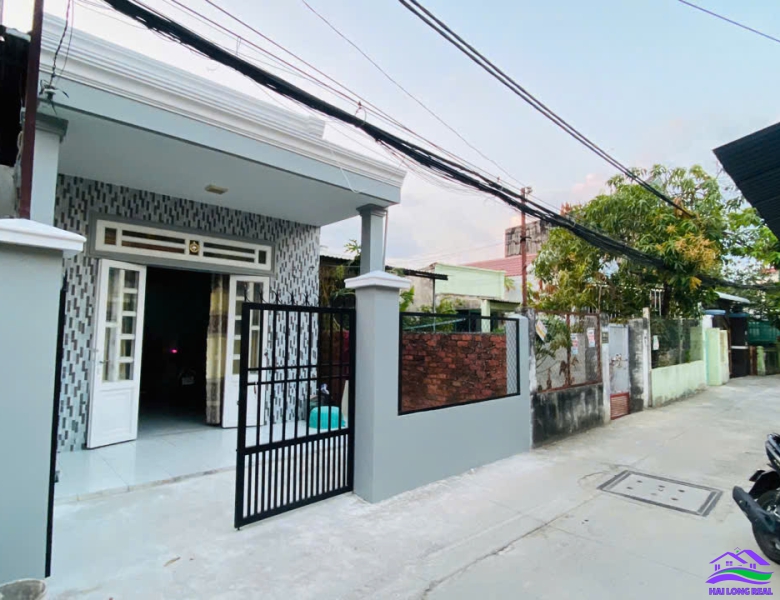 HAILONGREAL: Nhà NGUYỄN VĂN TẠO, giá: 3,3 tỷ, diện tích: 5,69x18m, 94m2, xã Long Thới, Nhà Bè 