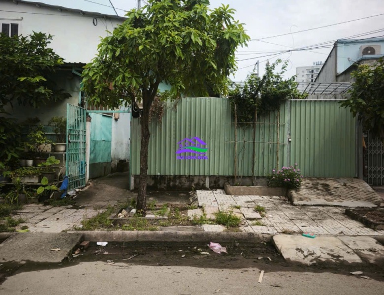 HAILONGREAL: NHÀ CỦ KHU DÂN CƯ PHÚ XUÂN, 5.7TY, DT: 6X20M, ĐƯỜNG 12M, CẠNH UBND HUYỆN