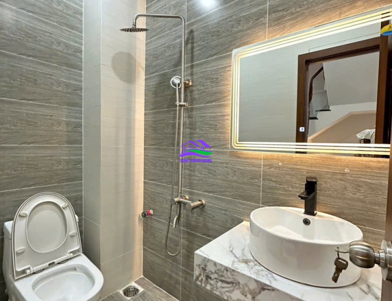 HAILONGREAL: NHÀ 6.9TY, DT: 5X11M, 4 TẦNG, MỚI 100%, HUỲNH TẤN PHÁT, TT NHÀ BÈ