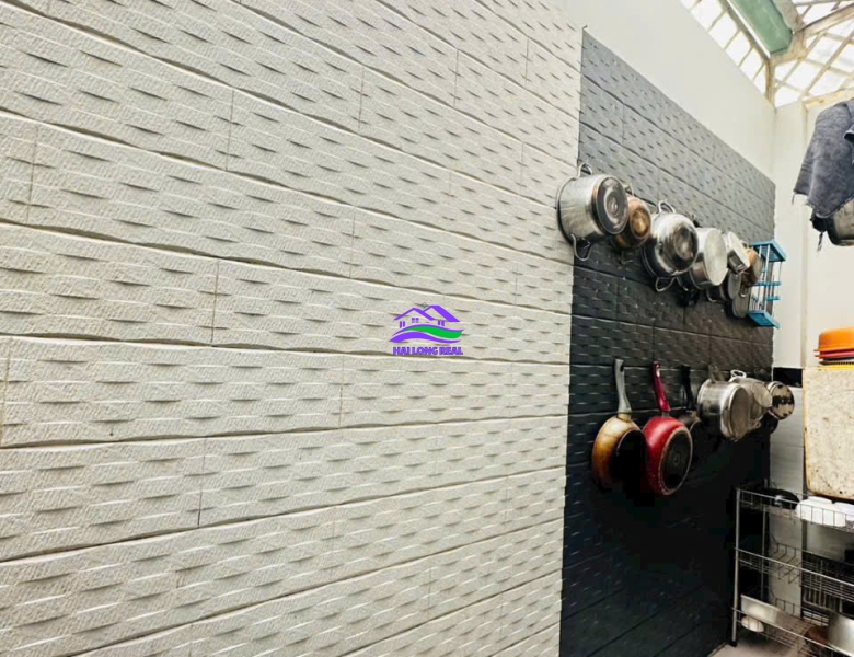 HAILONGREAL: NHÀ 7.3TY, DT: 6X14M, 4 TẦNG, 2637/ HUỲNH TẤN PHÁT