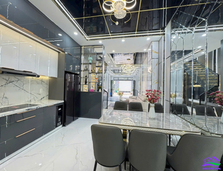 HAILONGREAL: NHÀ 8.25TY, DT: 4X16.5M, 4 TẦNG, MỚI 100%, KHU THE SUN, HUỲNH TẤN PHÁT, TT NHÀ BÈ