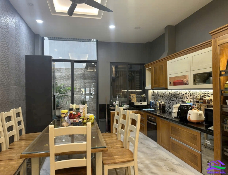 HAILONGREAL: NHÀ ĐƯỜNG SỐ 3, GIÁ: 13.8TY, DT: 4X18M, 4 TẦNG, PHẠM HỮU LẦU, QUẬN 7